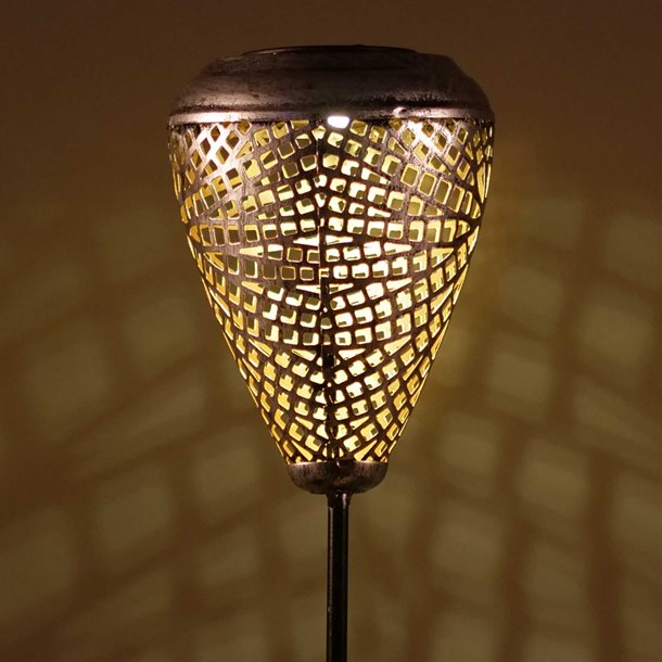 Solcellelampe med orientalsk mønster i antik sølvfarve – Bahia EZ-SO-004