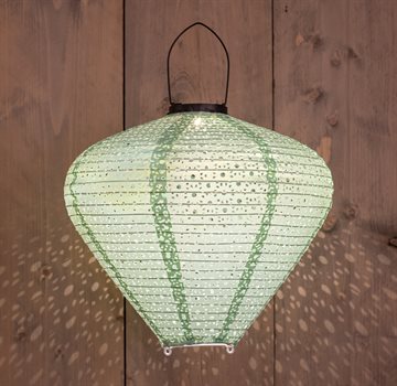 Dekorativ pæreformet solcellelampe i perforeret stof, i grøn farve CB739190