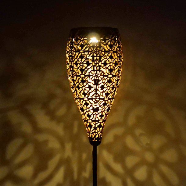 Kobberfarvet solcellelampe med orientalsk mønster – Zara EZ-SO-003