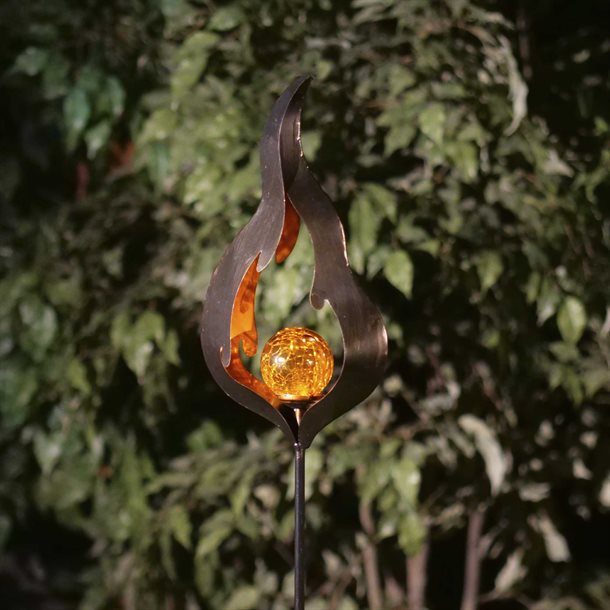Dekorativ skulpturel solcellelampe - "Flammen" GL1004EZ