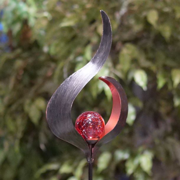 Dekorativ skulpturel solcellelampe - Rød Svane VINTAGE-10EZ
